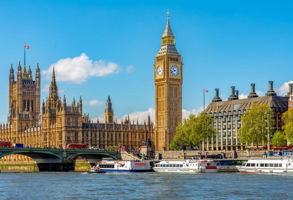 UK’s FCA Opens Crypto ETNs to Retail Investors from October