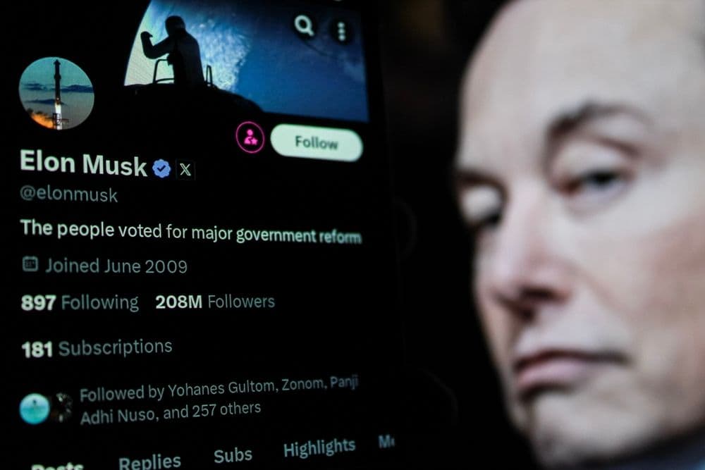 Elon Musk Launches XChat: Encrypted Messaging Without Phone Numbers