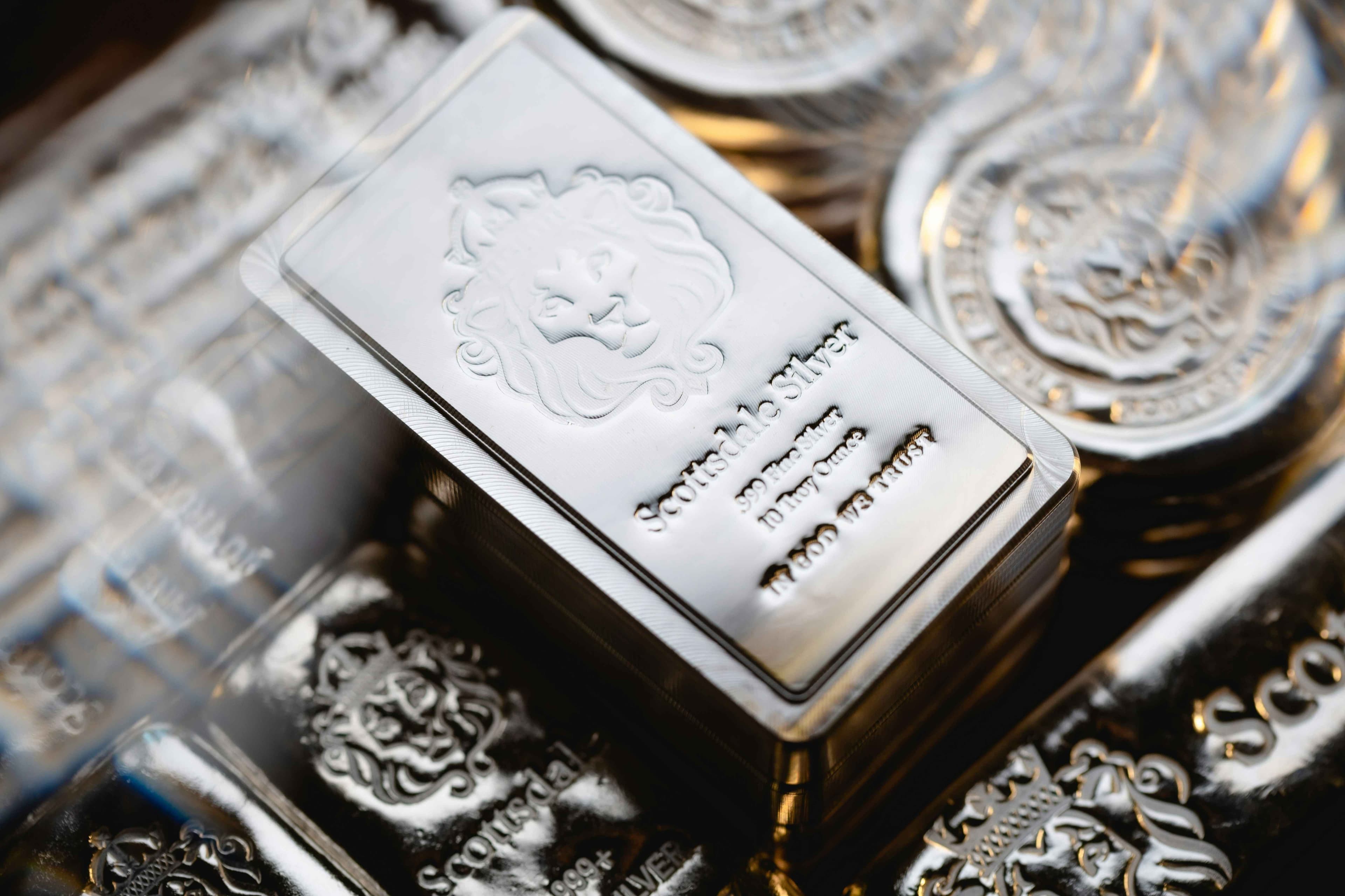 Emirates Islamic Bank Launches Digital Precious Metals Investing in UAE