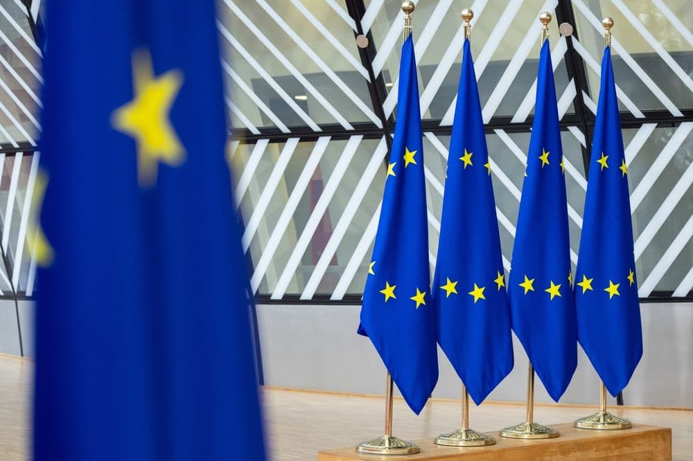 EU