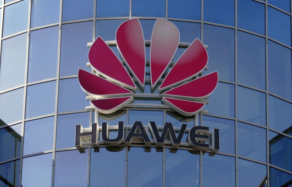 Huawei Unveils New AI Chip Aiming to Outperform Nvidia Amid U.S. Tech War