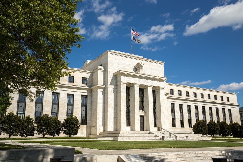 Federal Reserve Eases Crypto Restrictions for Banks in Major Policy Shift